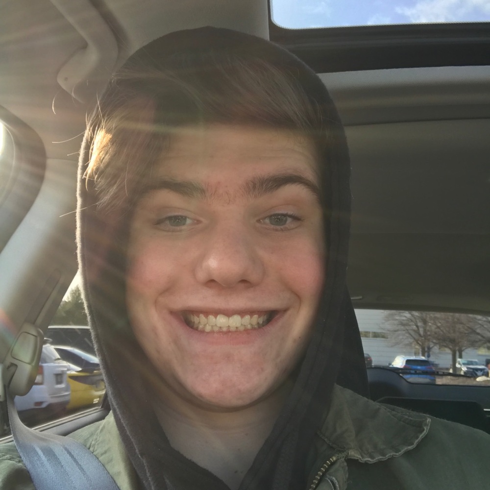 Meet your Posher, Zach